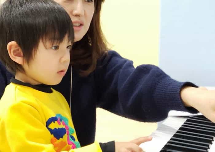 幼児ピアノコースの様子